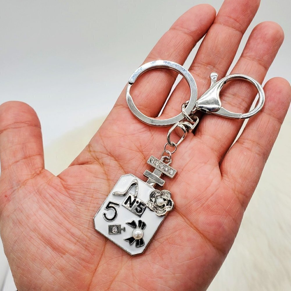 Large Silver Fragrance Pendant Key Chain | Chic and Elegant Key Chain | NEW